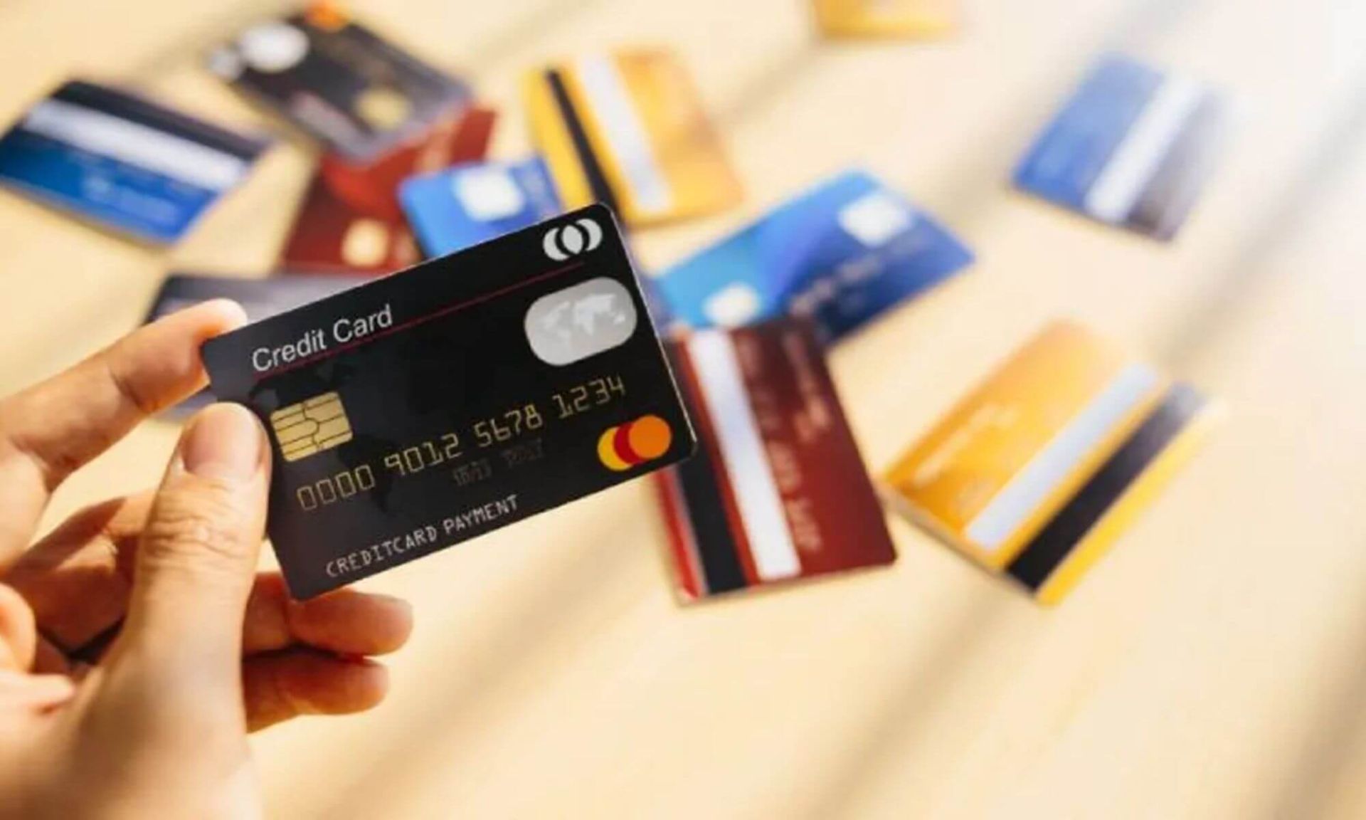  Chọn loại thẻ tín dụng phù hợp